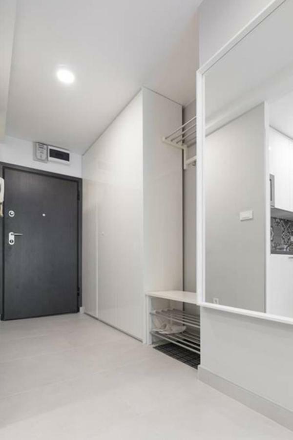 Penthouse "Sky 17" S Balkonom I Besplatnim Parkingom Διαμέρισμα Ζάγκρεμπ Εξωτερικό φωτογραφία